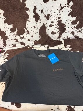 Columbia Men's Dark Gray Short-Sleeve Logo Tee